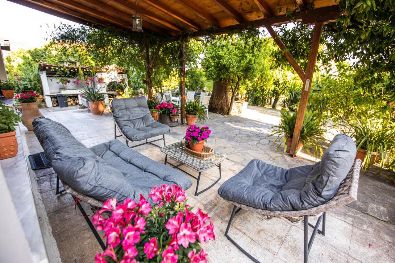 וולוס The Village House מראה חיצוני תמונה